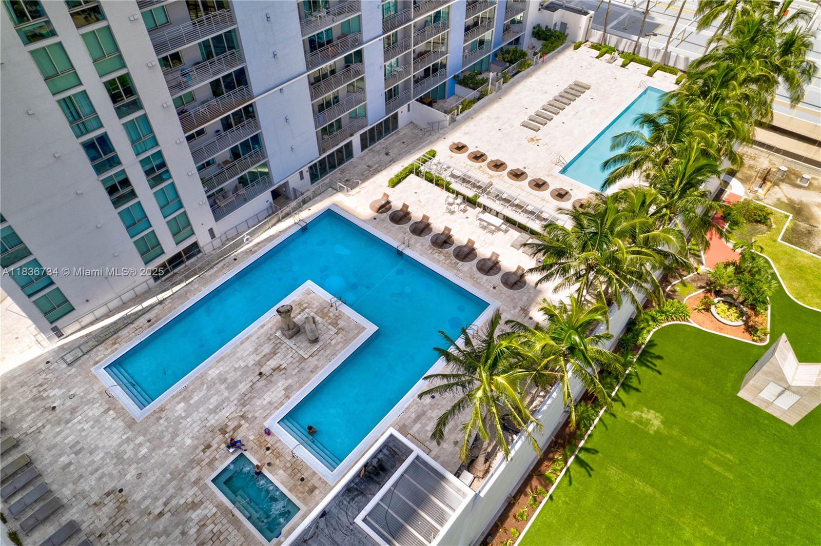 335 S Biscayne Blvd #3108, Miami FL 33131