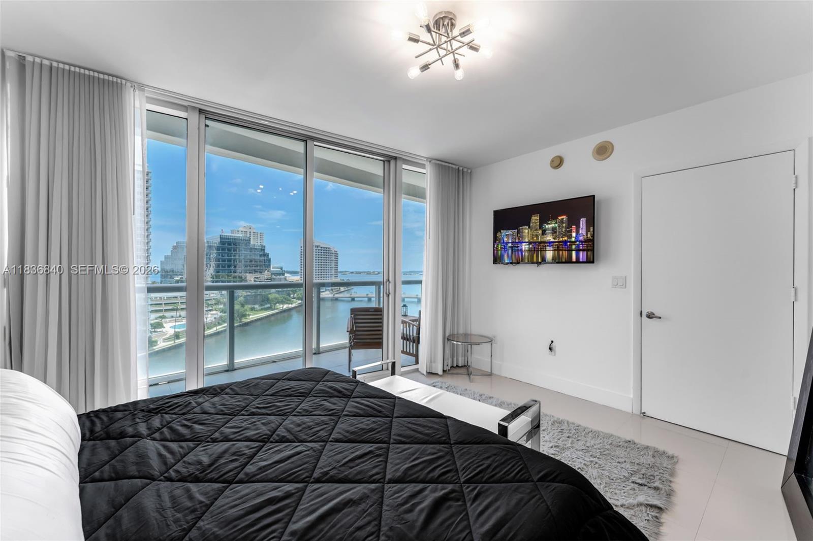 495 Brickell Ave #1022, Miami FL 33131