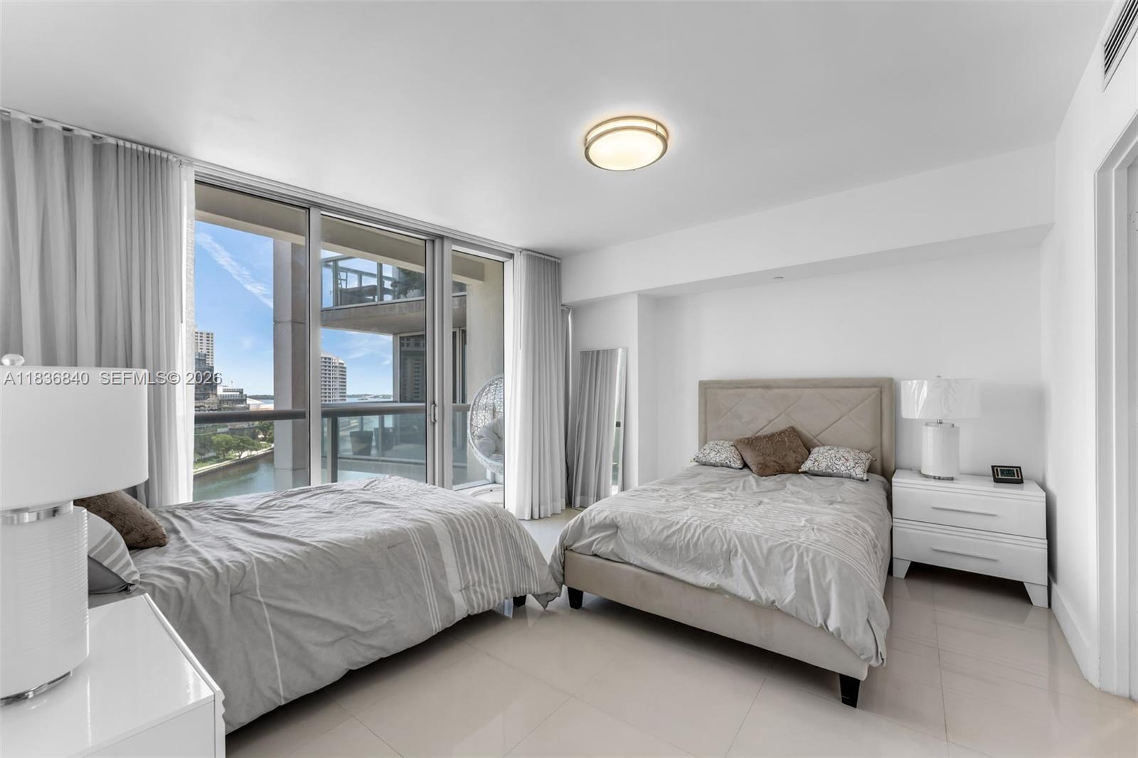 495 Brickell Ave #1022, Miami FL 33131