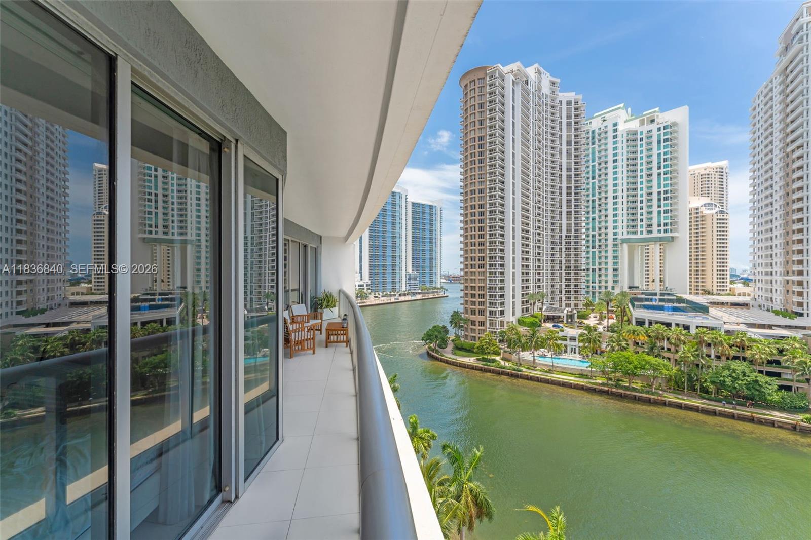 495 Brickell Ave #1022, Miami FL 33131