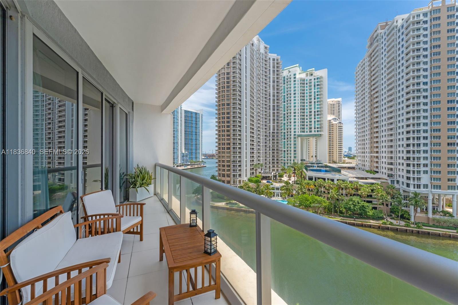 495 Brickell Ave #1022, Miami FL 33131