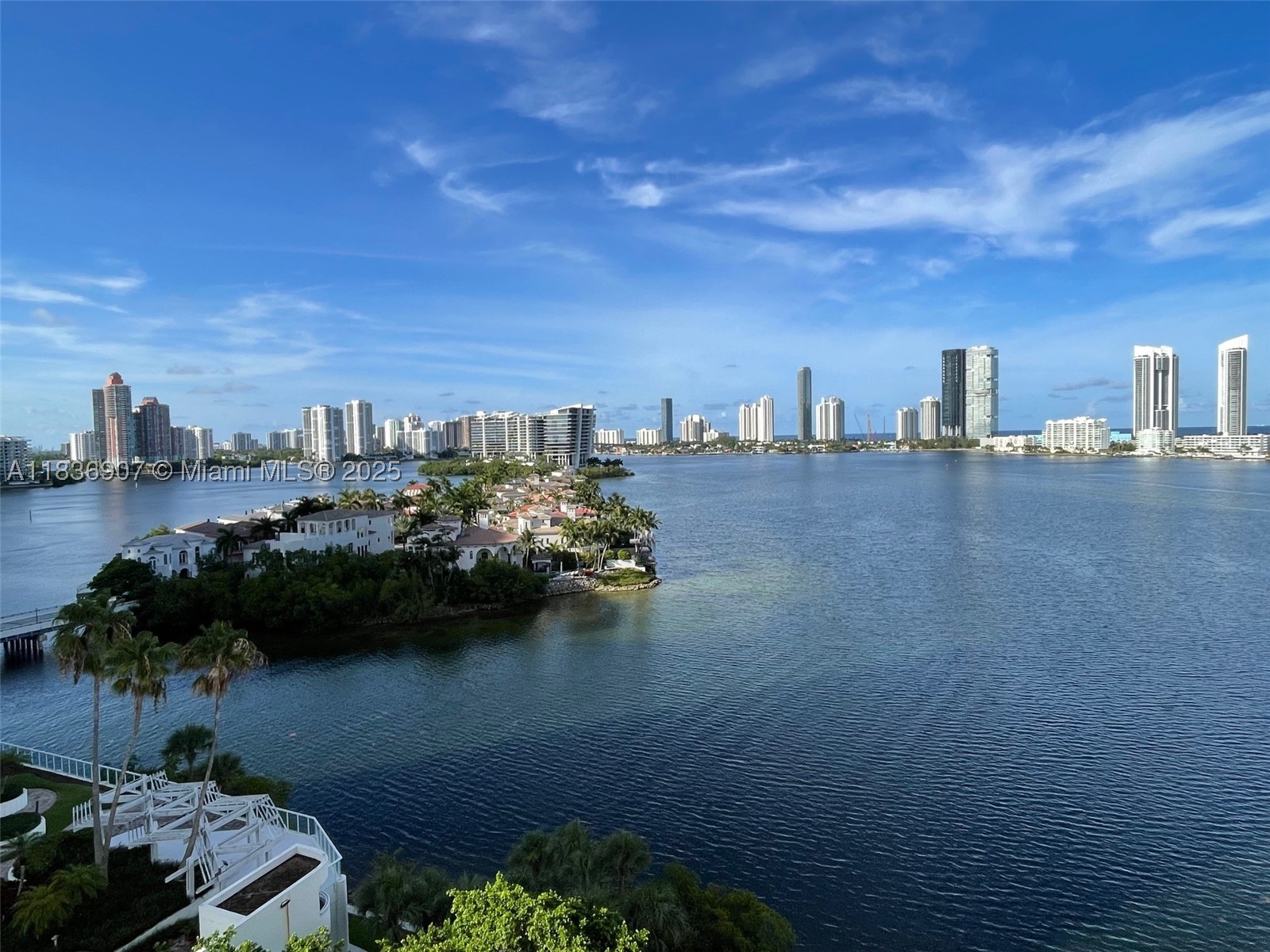3000 Island Blvd #1103, Aventura FL 33160
