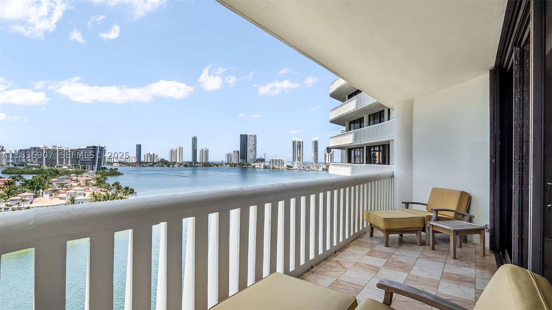 3000 Island Blvd #1103, Aventura FL 33160
