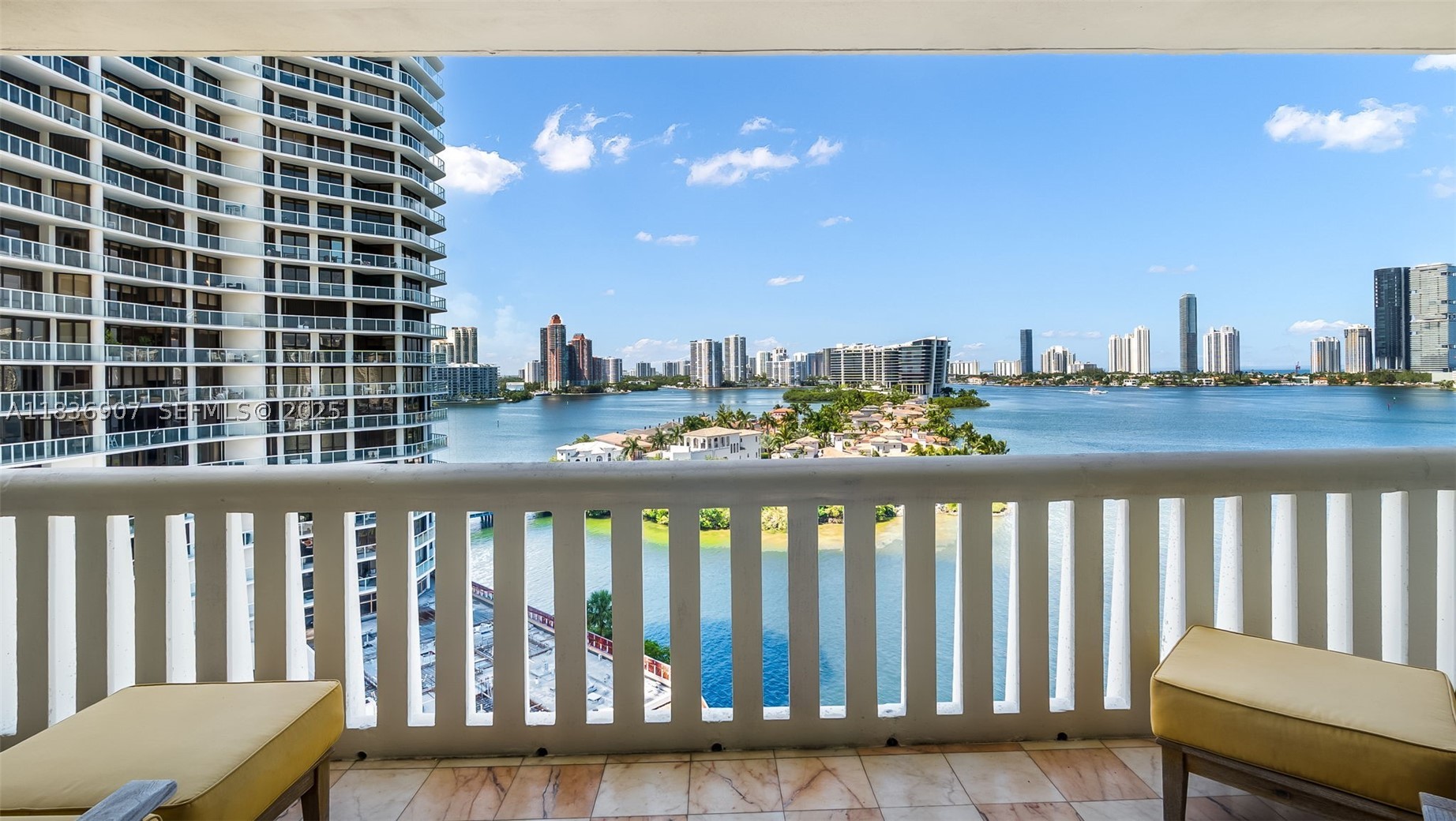 3000 Island Blvd #1103, Aventura FL 33160