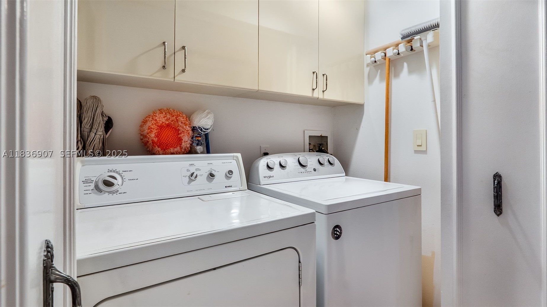 3000 Island Blvd #1103, Aventura FL 33160