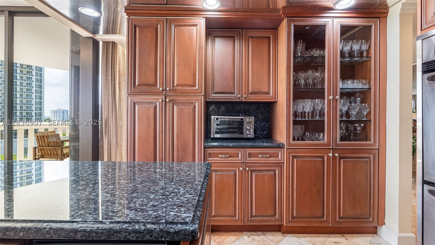3000 Island Blvd #1103, Aventura FL 33160
