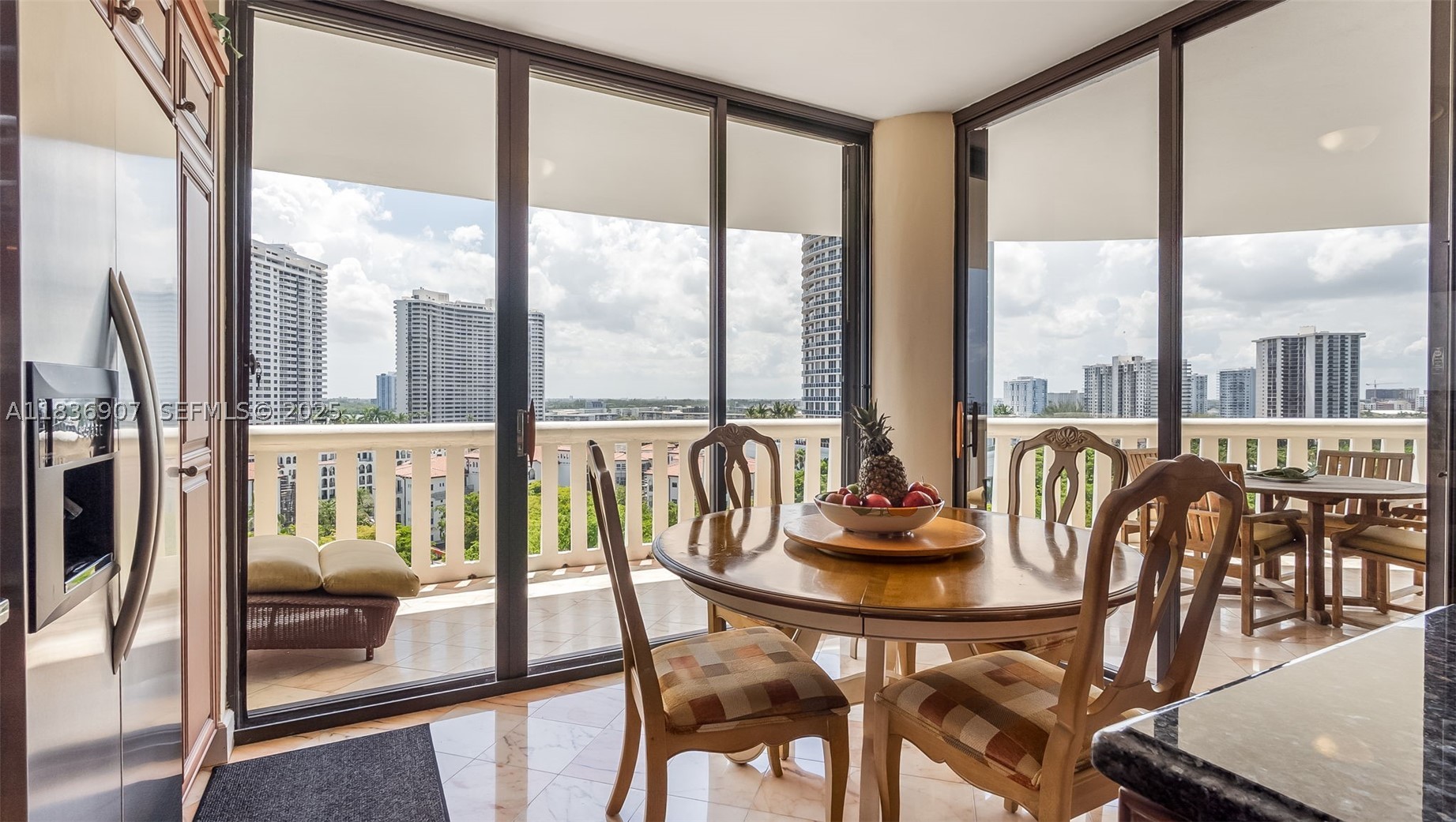 3000 Island Blvd #1103, Aventura FL 33160