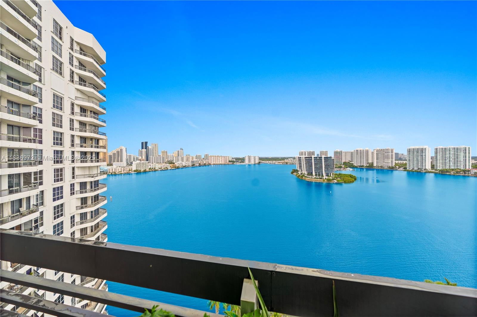 19101 NE 36th Ct #2405, Aventura FL 33180