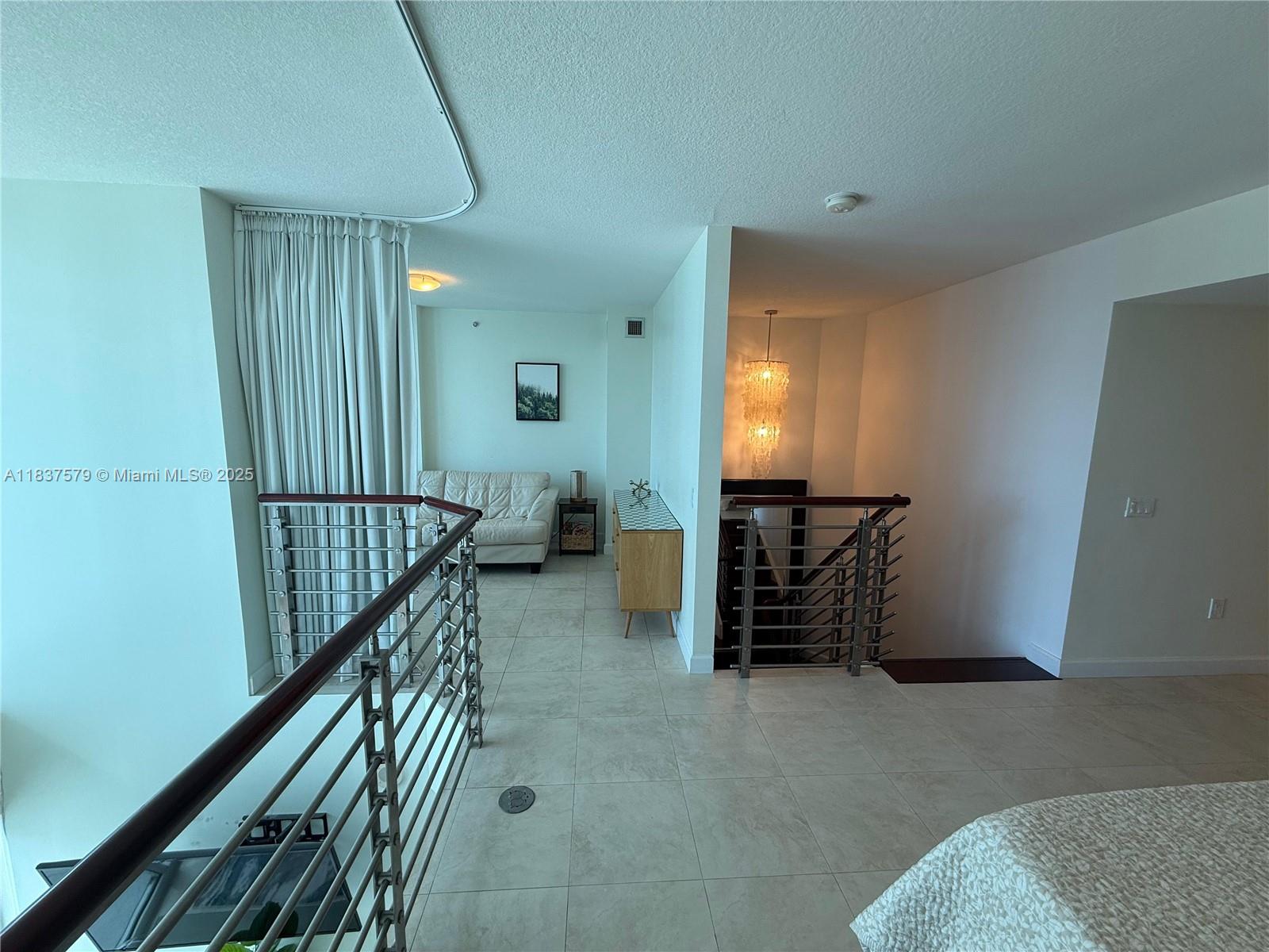 41 SE 5th St #2308, Miami FL 33131