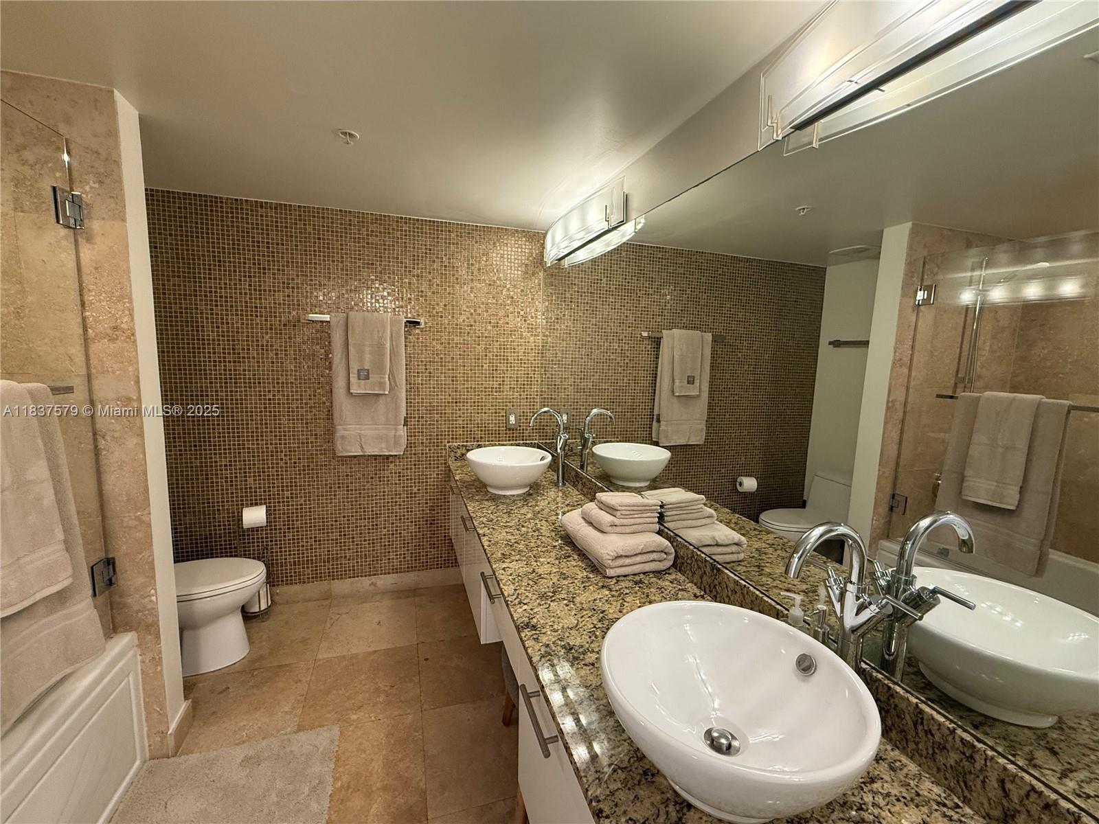 41 SE 5th St #2308, Miami FL 33131
