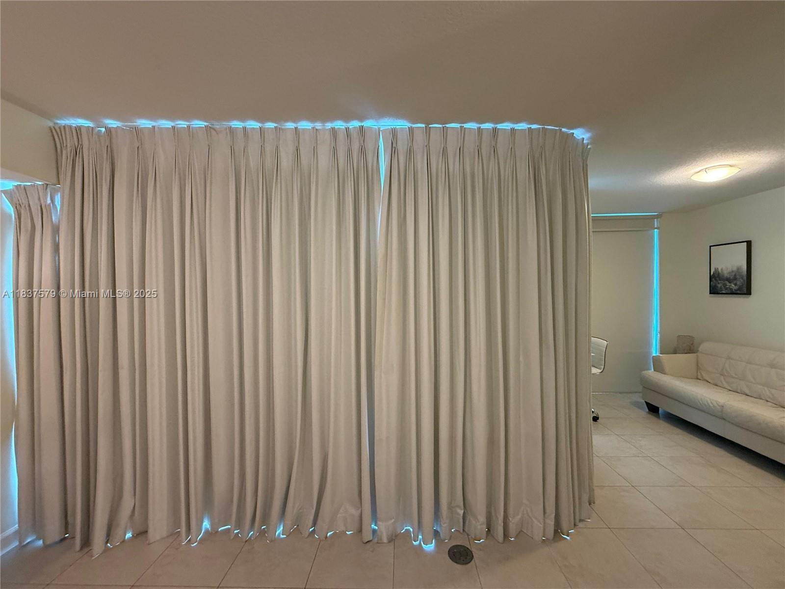 41 SE 5th St #2308, Miami FL 33131