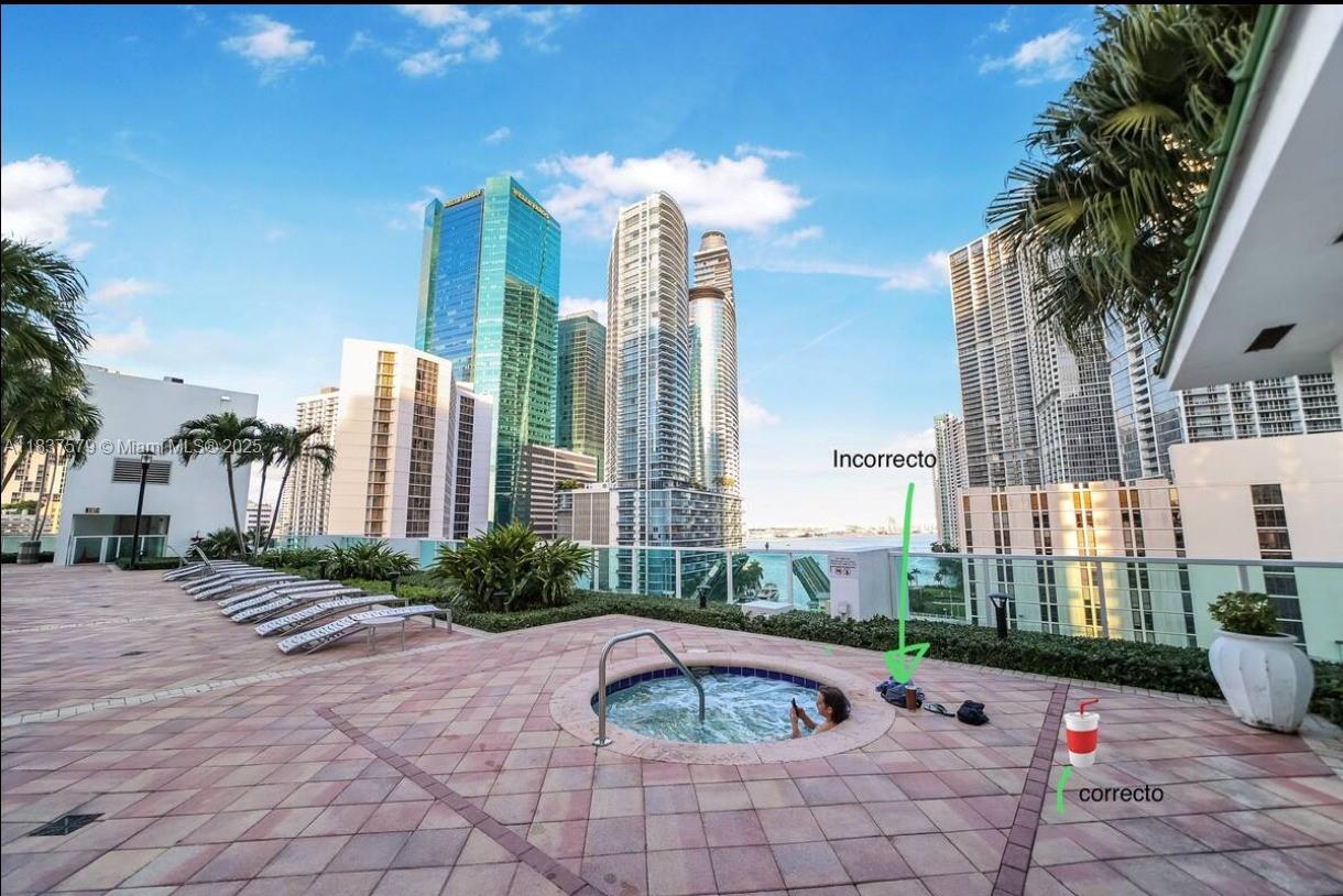 41 SE 5th St #2308, Miami FL 33131