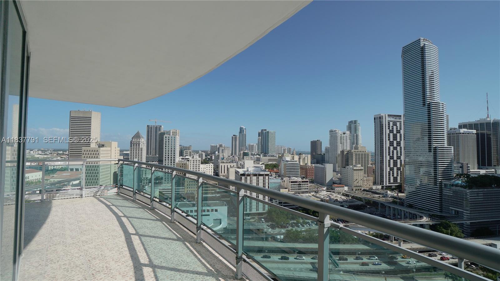 350 S Miami Ave #2401, Miami FL 33130