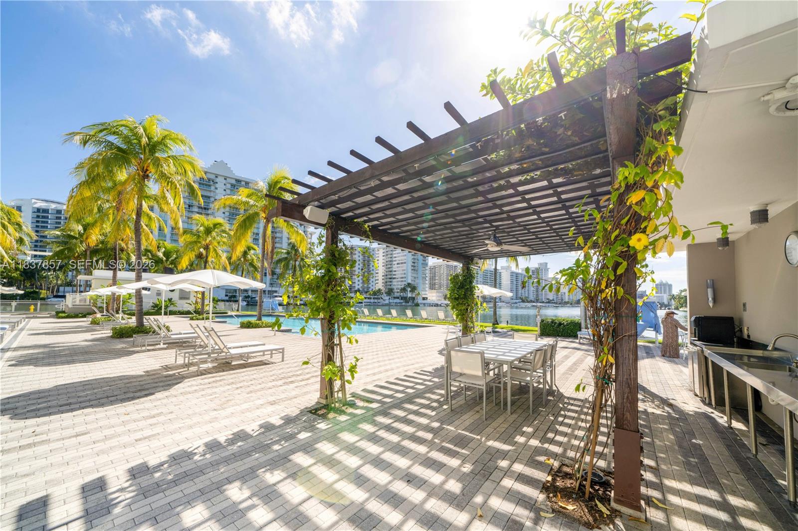 6101 Aqua Ave #602, Miami Beach FL 33141