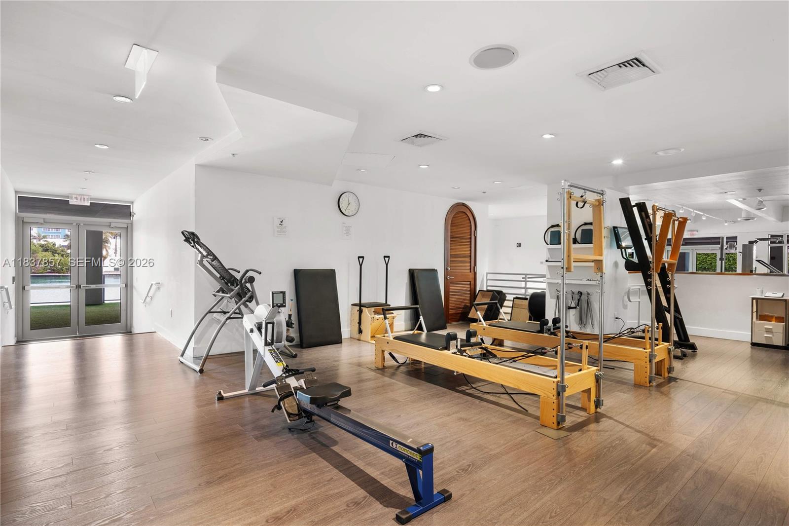6101 Aqua Ave #602, Miami Beach FL 33141
