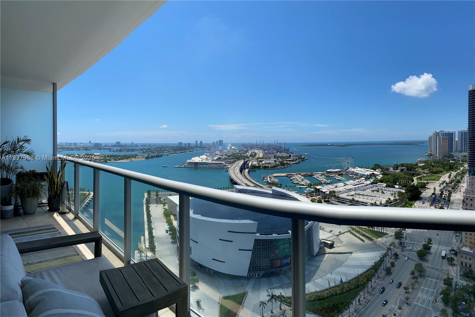 888 Biscayne Blvd #3403, Miami FL 33132