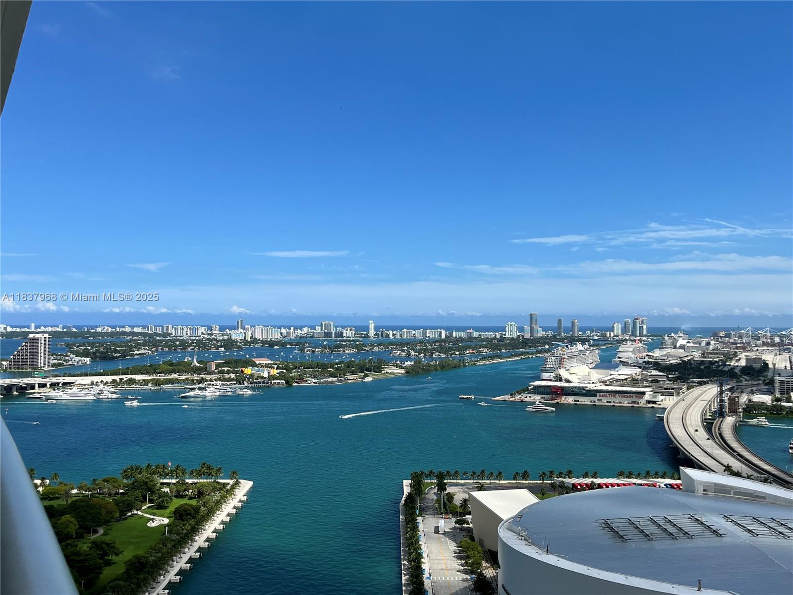 888 Biscayne Blvd #3403, Miami FL 33132