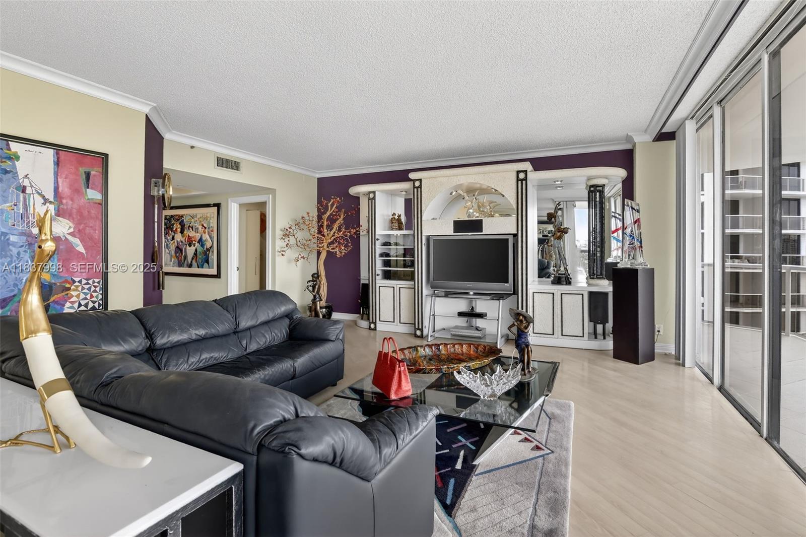 20281 E Country Club Dr #1801, Aventura FL 33180