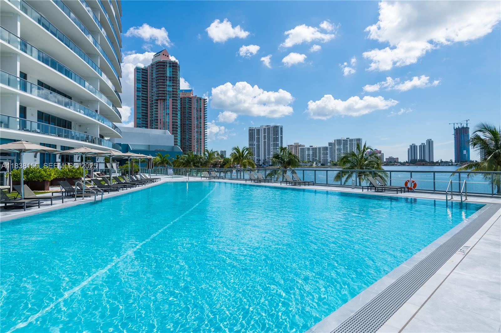 3250 NE 188th St #601, Aventura FL 33180