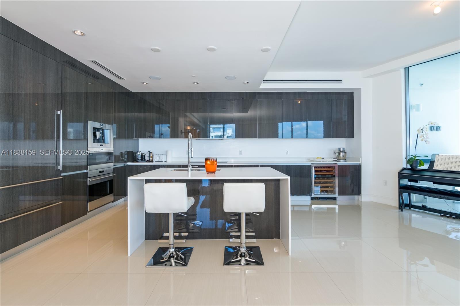 3250 NE 188th St #601, Aventura FL 33180