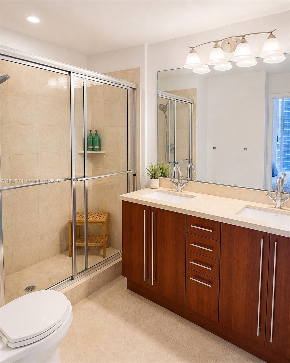 1111 SW 1st Ave #2823-N, Miami FL 33130