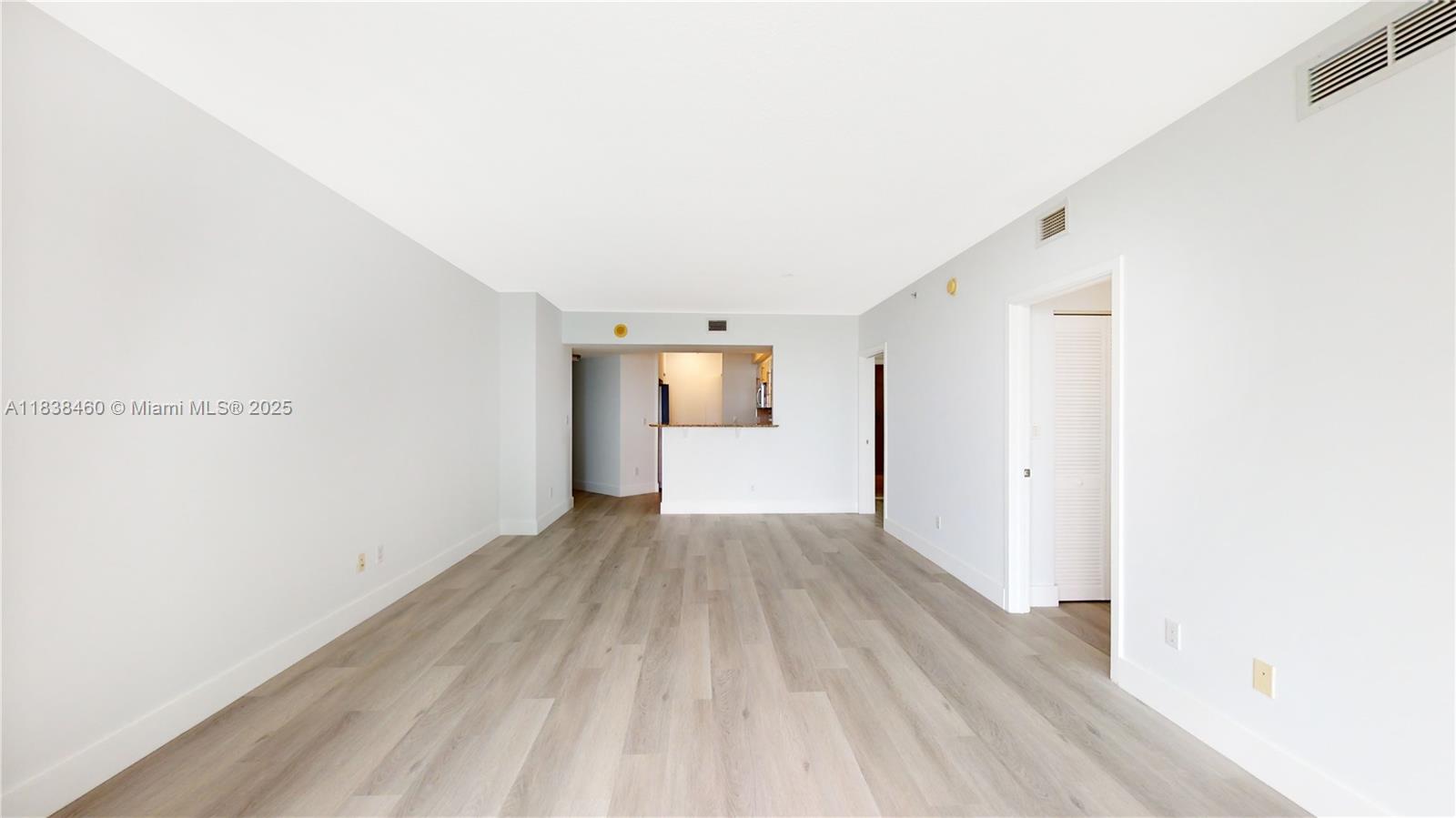325 S Biscayne Blvd #2226, Miami FL 33131