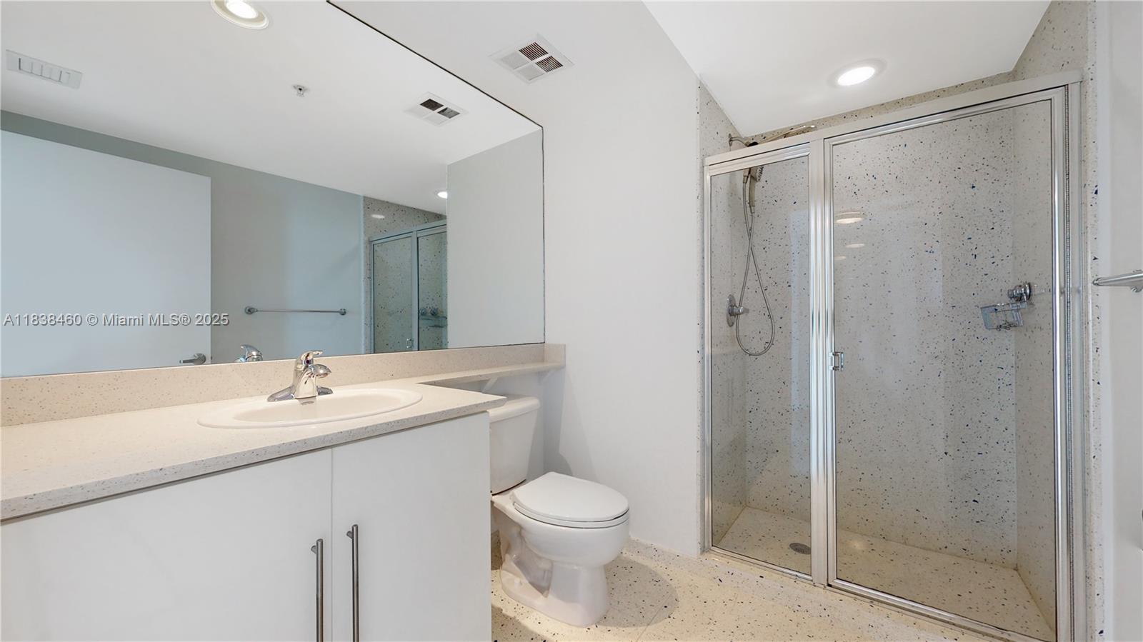 325 S Biscayne Blvd #2226, Miami FL 33131