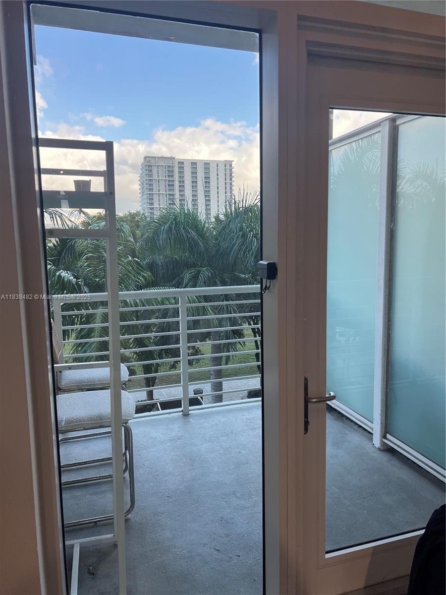 3250 NE 1st Ave #303, Miami FL 33137