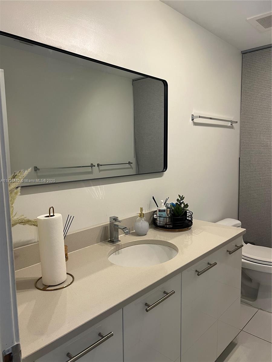 3250 NE 1st Ave #303, Miami FL 33137