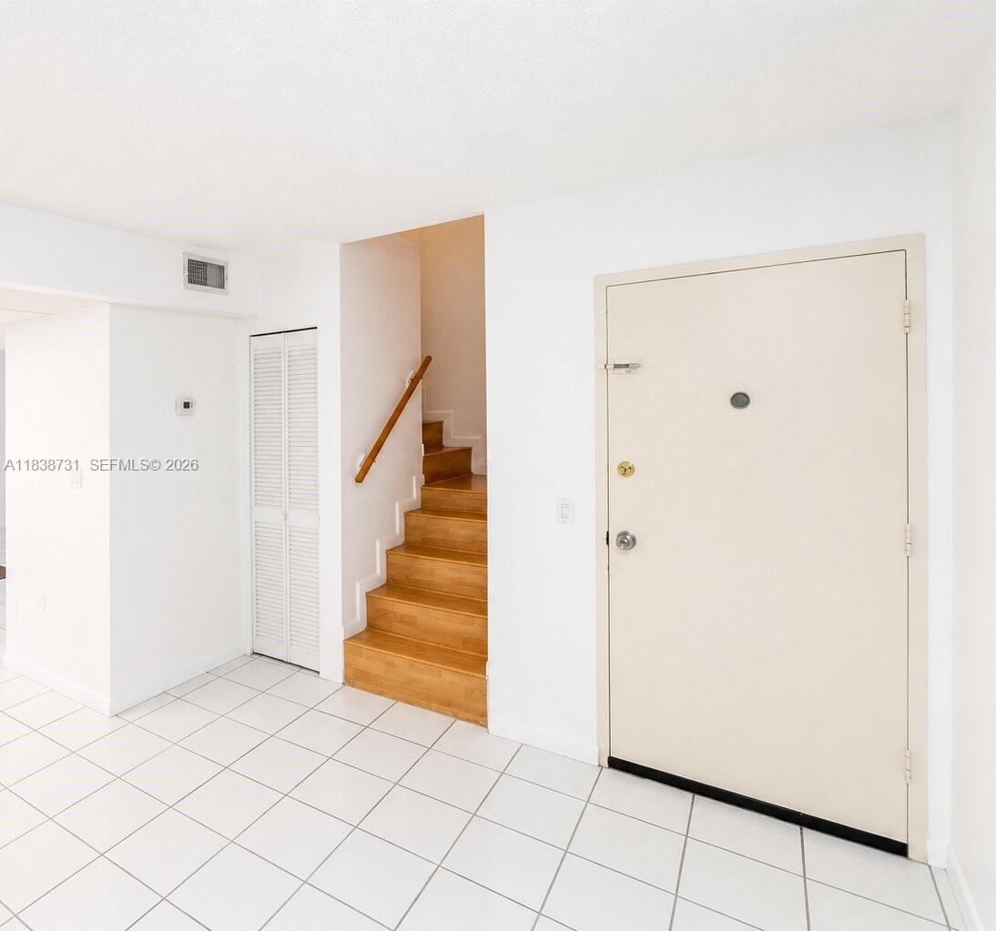 3862 NE 171st St #B, North Miami Beach FL 33160