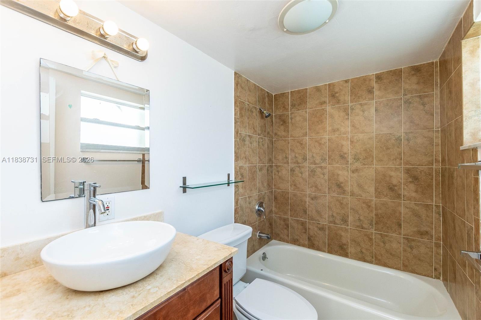 3862 NE 171st St #B, North Miami Beach FL 33160