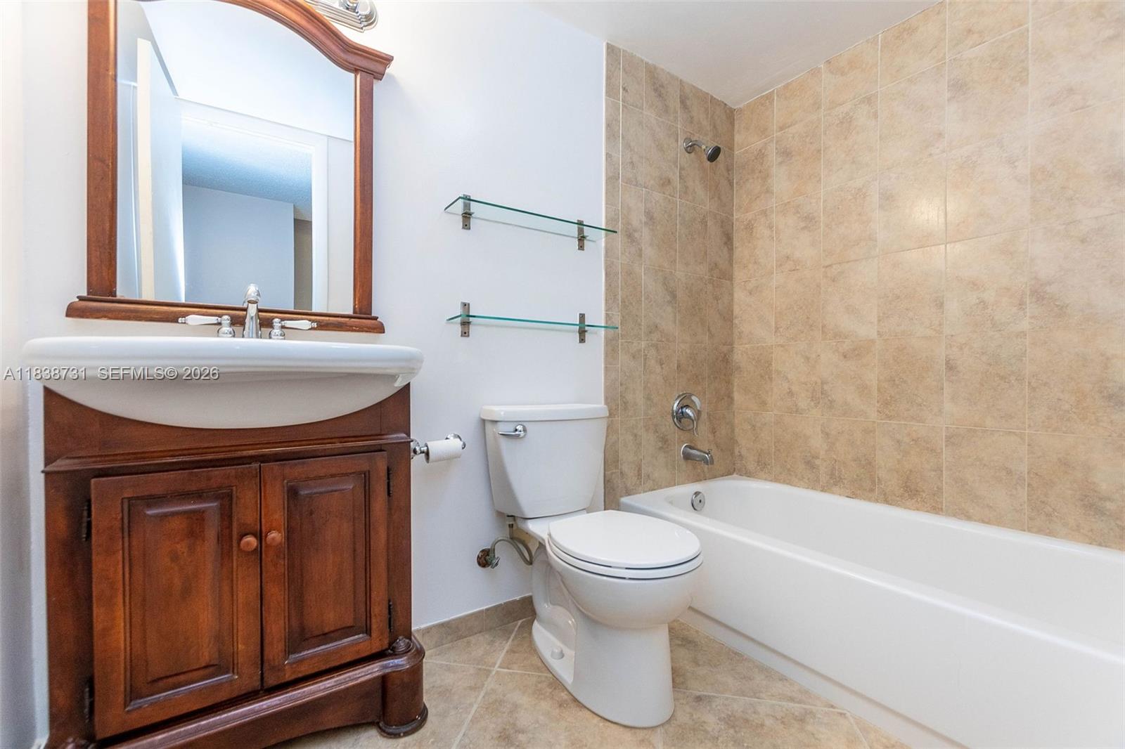 3862 NE 171st St #B, North Miami Beach FL 33160