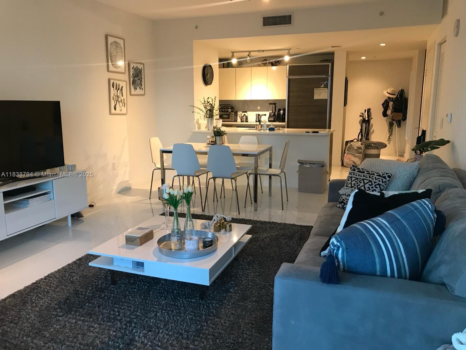 1100 S Miami Ave #1103, Miami FL 33130