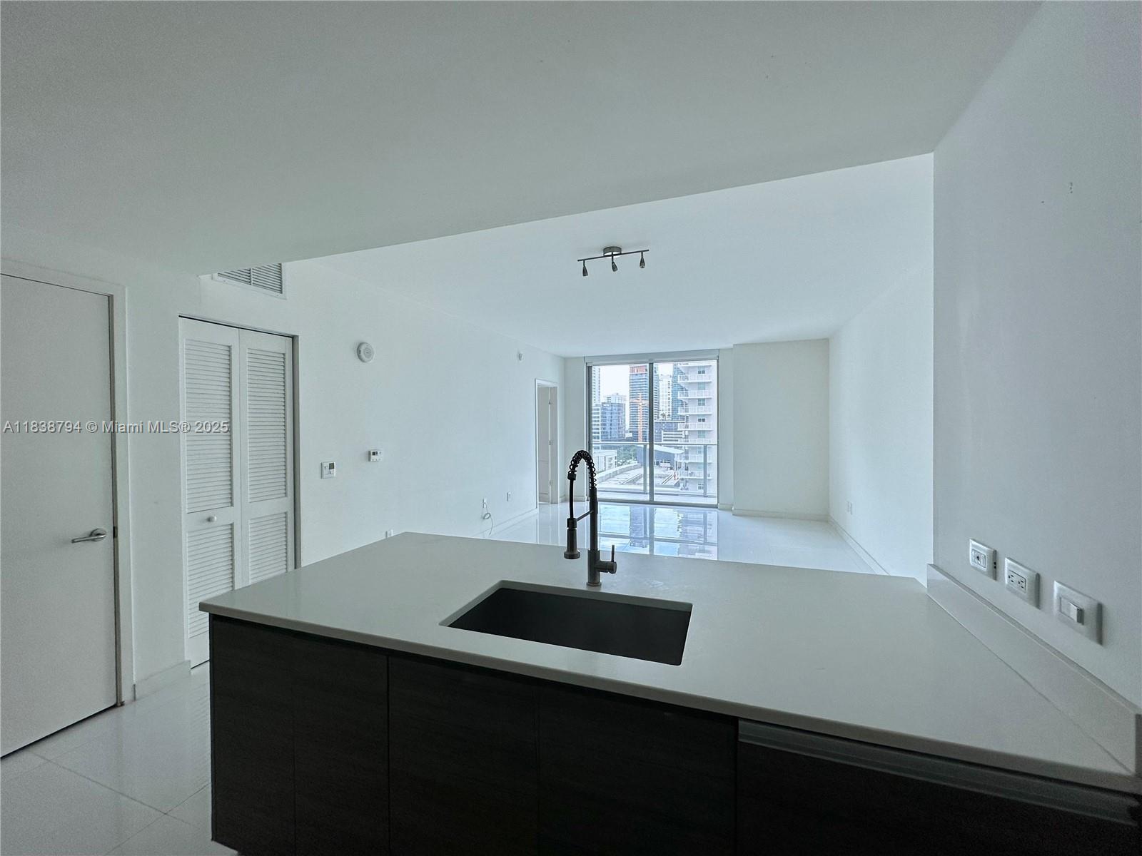 1100 S Miami Ave #1103, Miami FL 33130