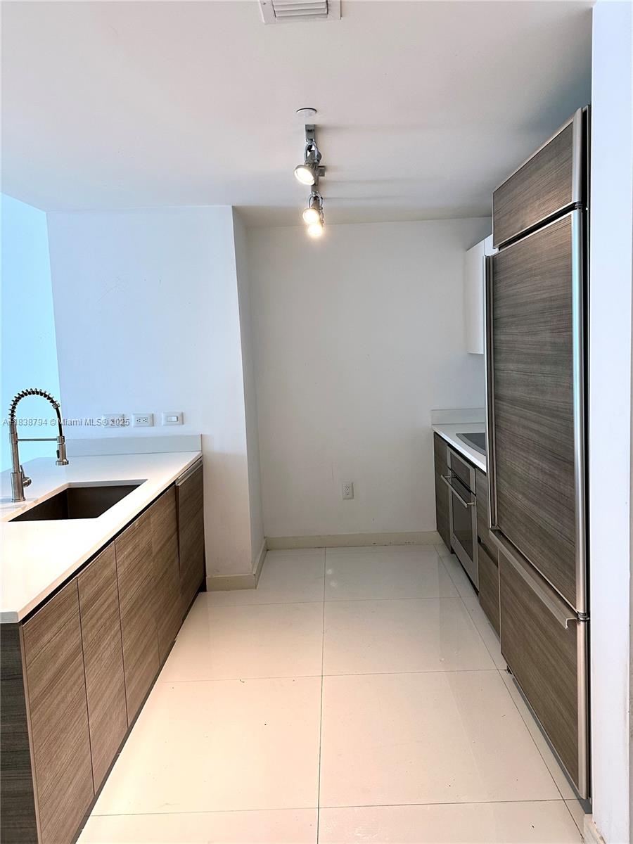 1100 S Miami Ave #1103, Miami FL 33130