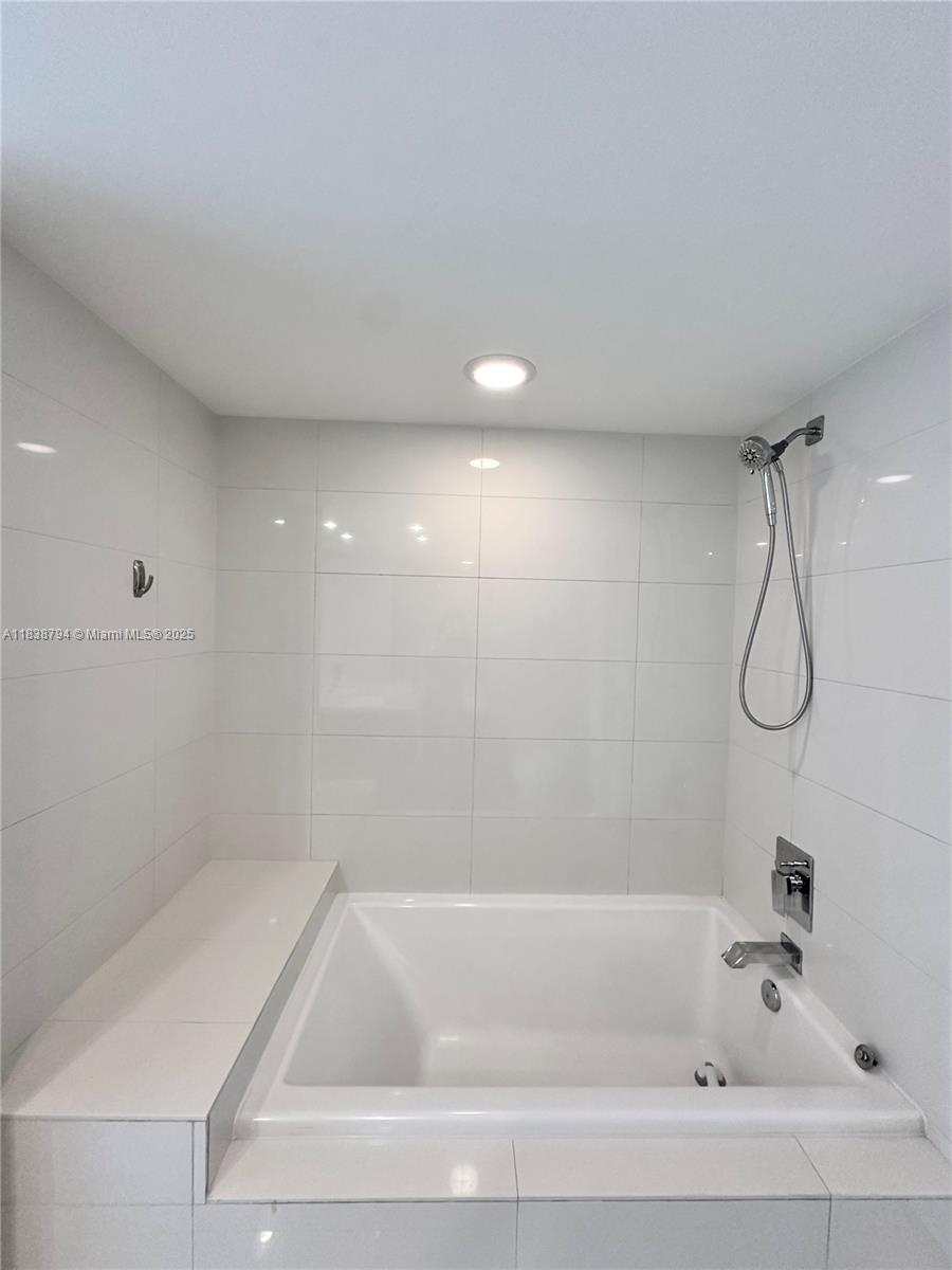 1100 S Miami Ave #1103, Miami FL 33130