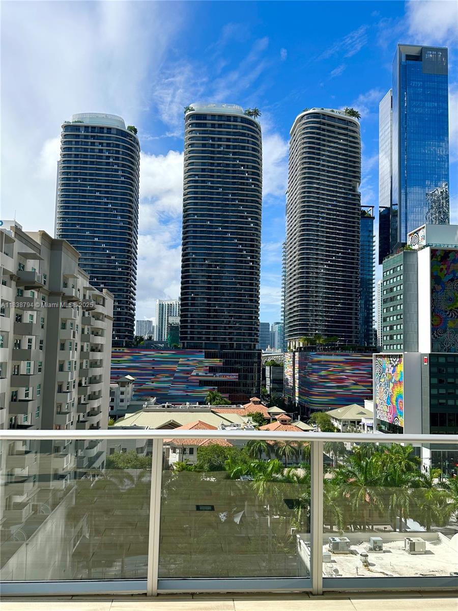 1100 S Miami Ave #1103, Miami FL 33130