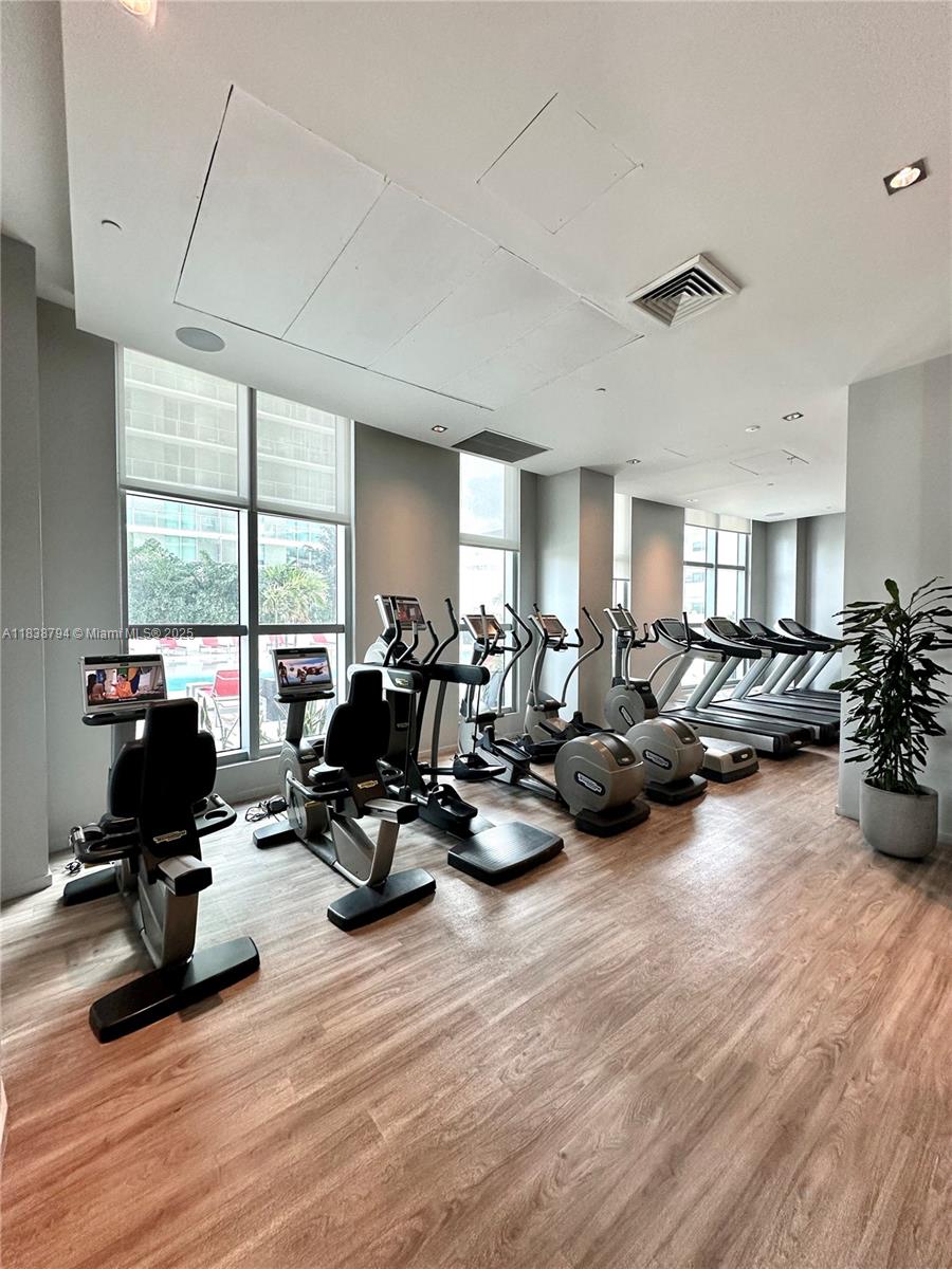 1100 S Miami Ave #1103, Miami FL 33130