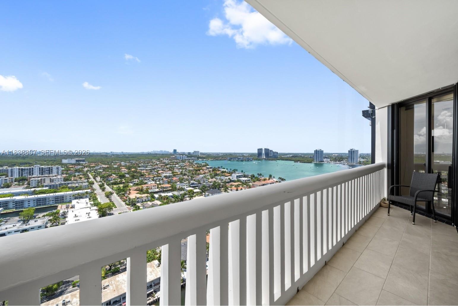2000 Island Blvd #2409, Aventura FL 33160