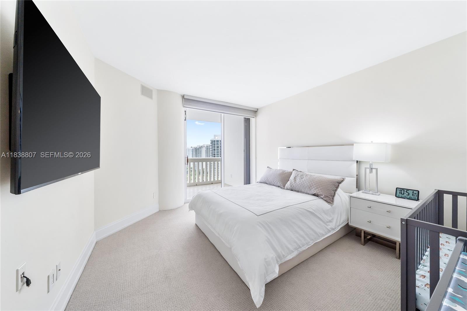 2000 Island Blvd #2409, Aventura FL 33160
