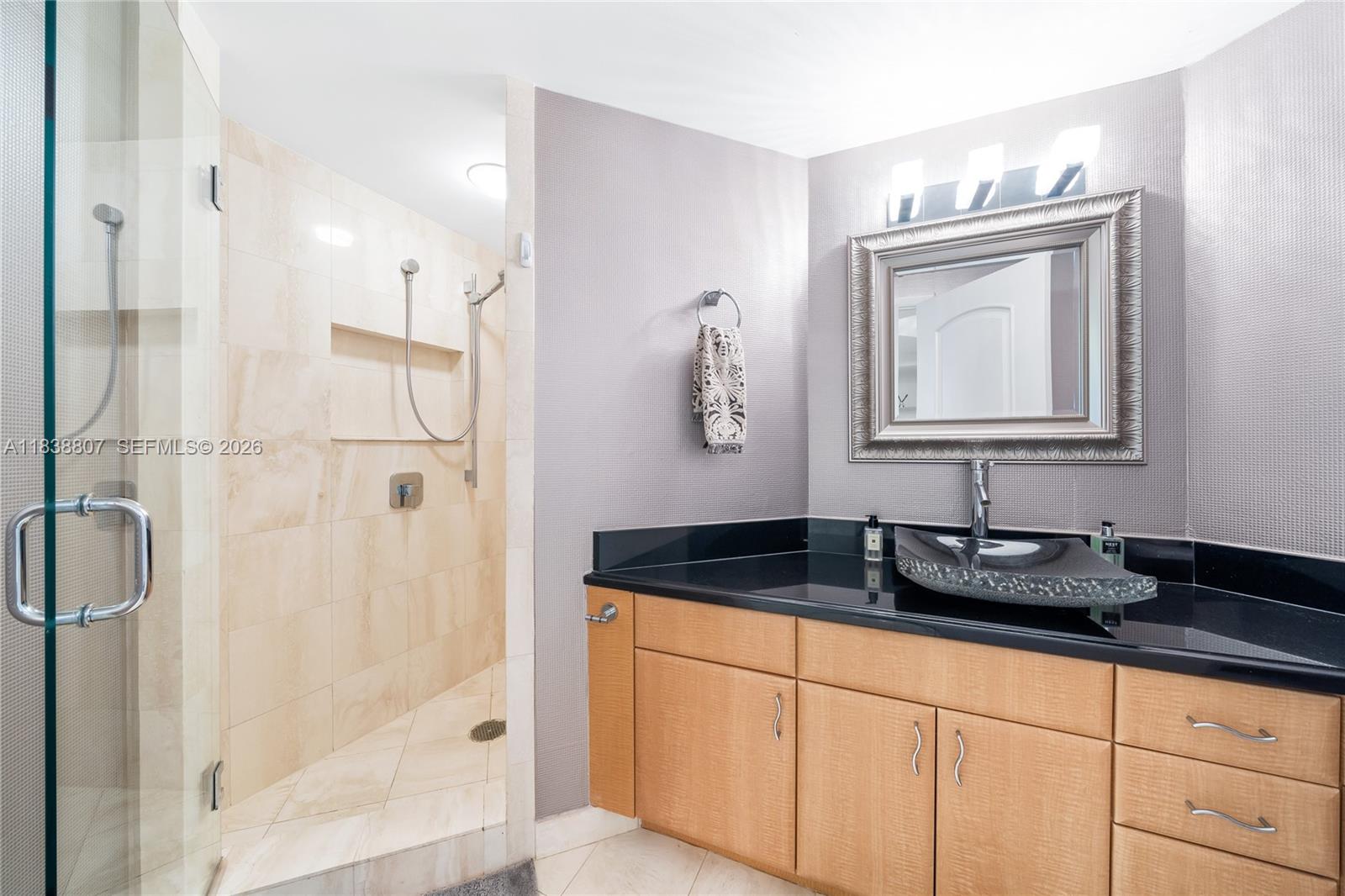 2000 Island Blvd #2409, Aventura FL 33160