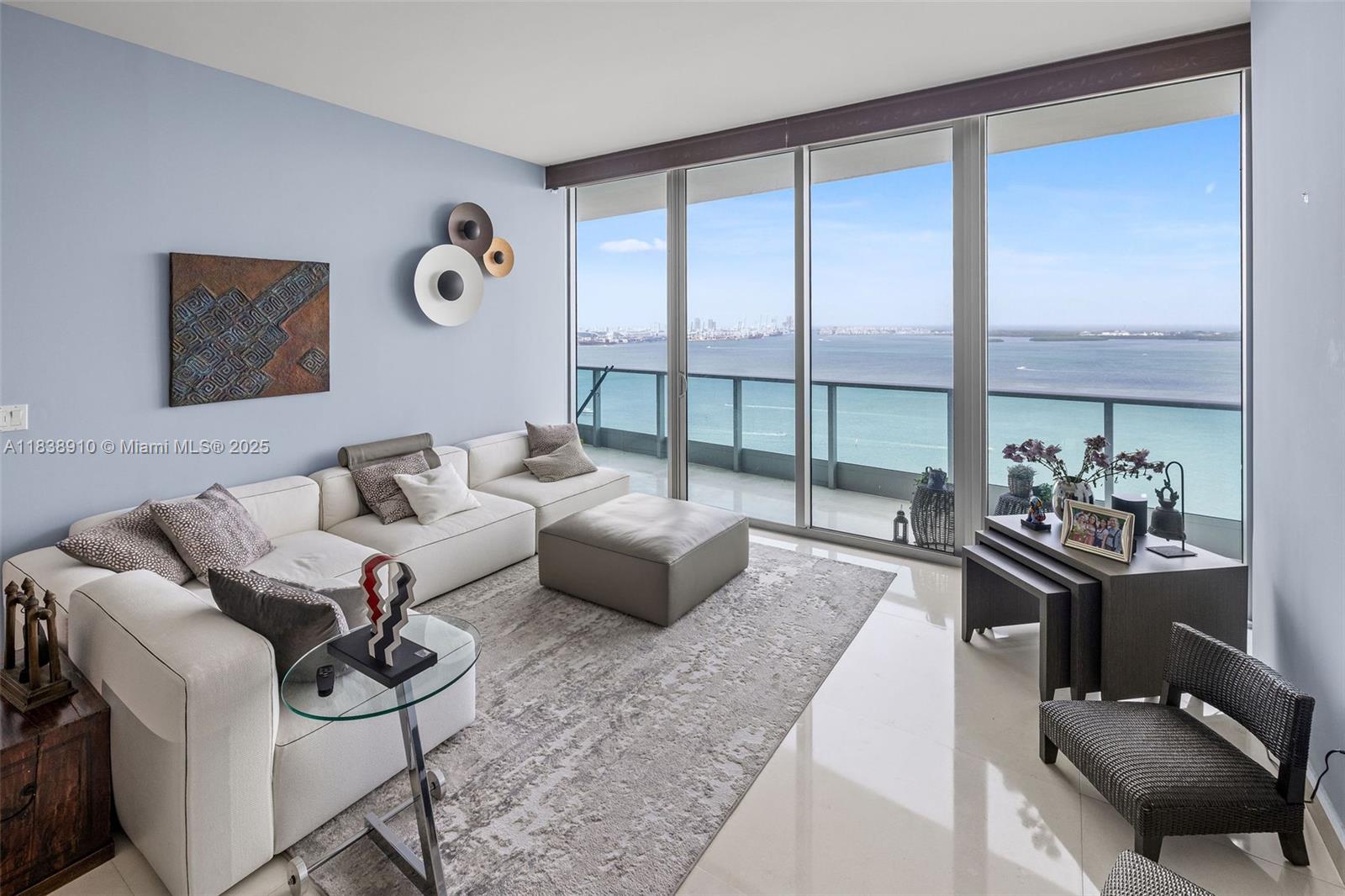 1331 Brickell Bay Dr #2909, Miami FL 33131
