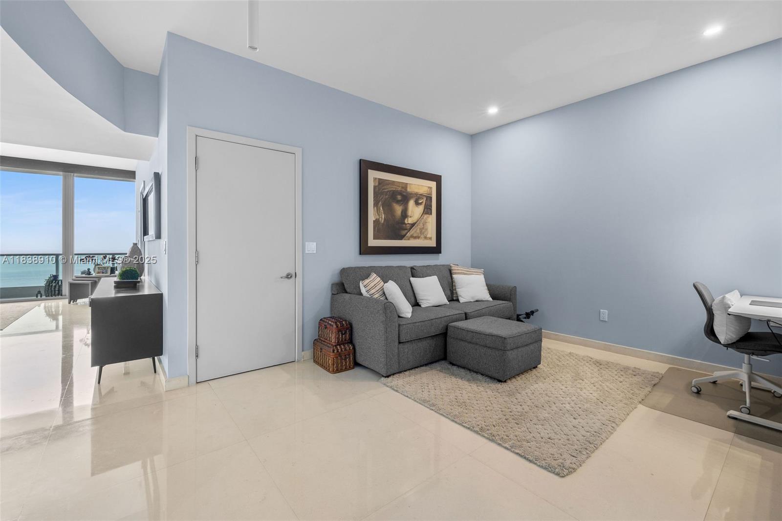 1331 Brickell Bay Dr #2909, Miami FL 33131