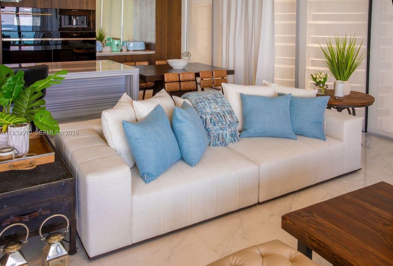 17141 Collins Ave #1001, Sunny Isles Beach FL 33160