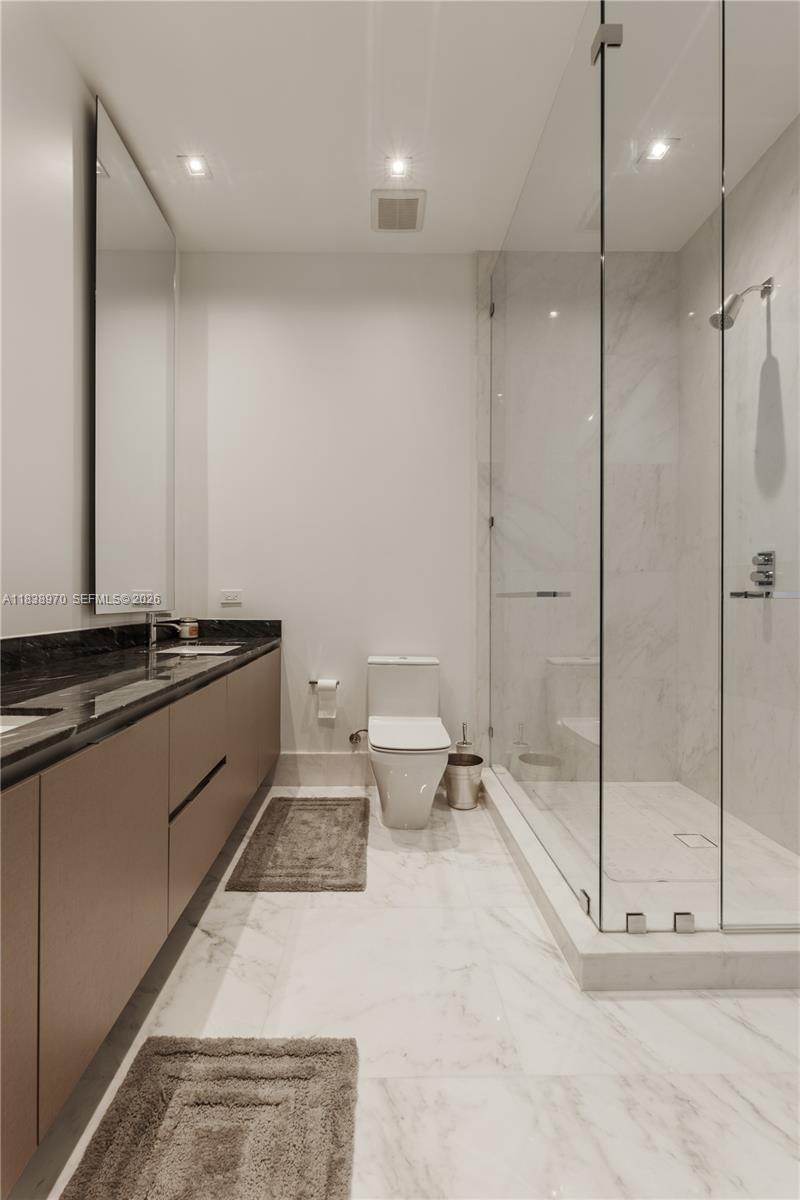 17141 Collins Ave #1001, Sunny Isles Beach FL 33160