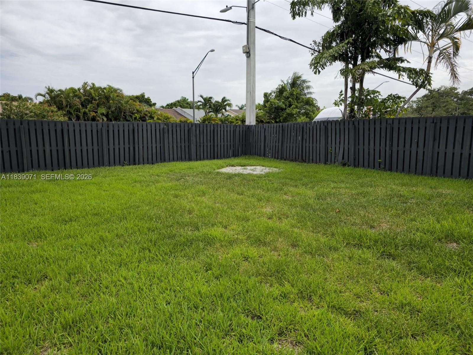 1141 SW 8th Ter, Fort Lauderdale FL 33315
