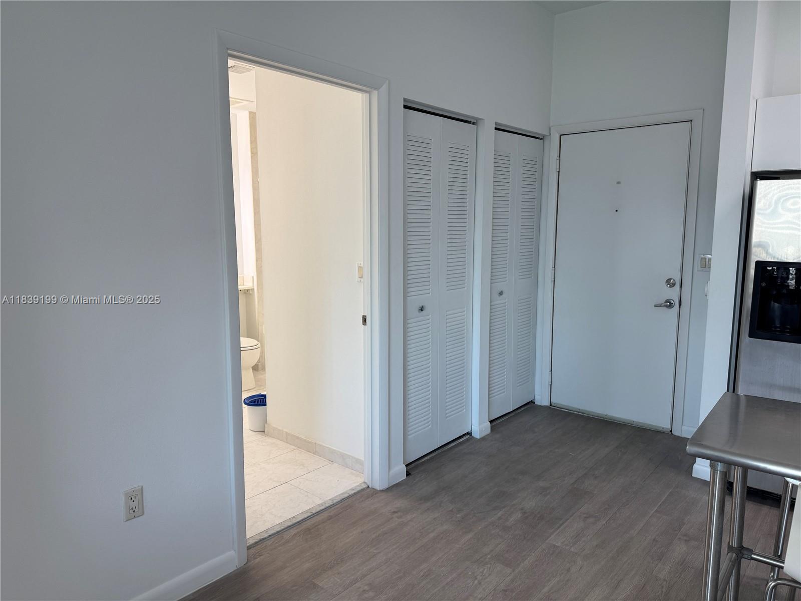 234 NE 3rd St #905, Miami FL 33132