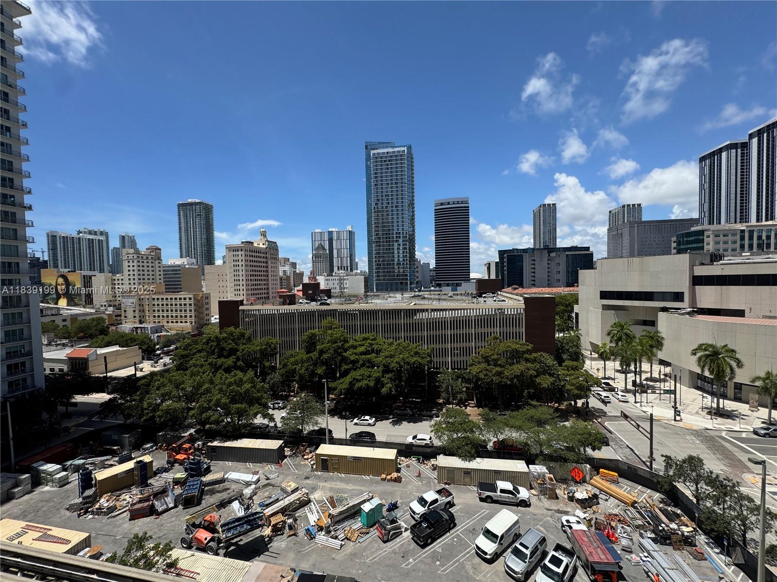 234 NE 3rd St #905, Miami FL 33132
