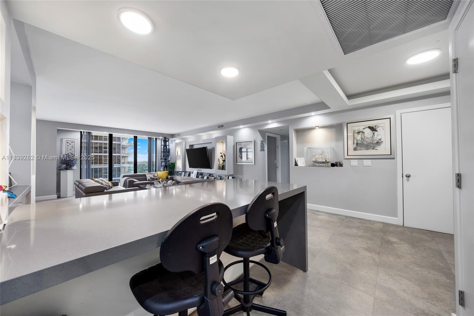 9801 Collins Ave #16U, Bal Harbour FL 33154