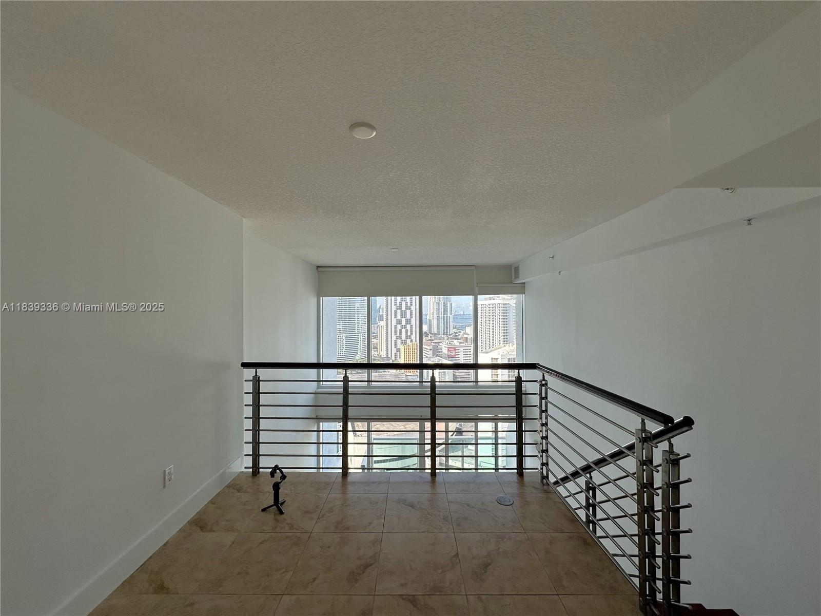 41 SE 5th St #1803, Miami FL 33131